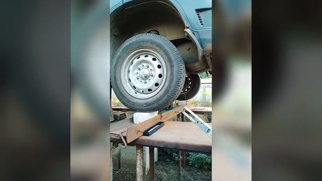 Согнулся задний мост на Ниве, Вазе, или на другой заднеприводной машине? Вам сюда❗ смотреть онлайн