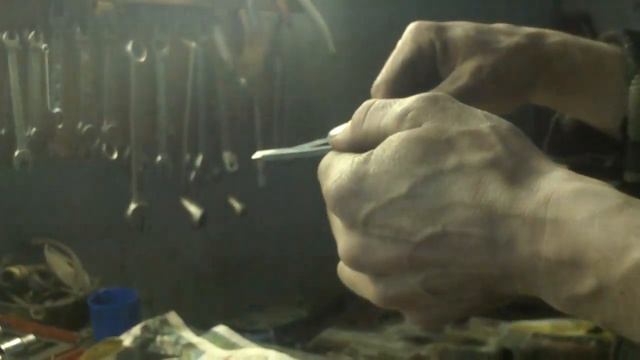 Проточка поршней на Мерседес двигатель М 110. смотреть онлайн