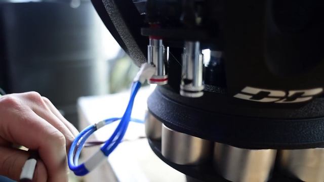 Обзор и тест топовых неодимовых сабвуферов Deaf Bonce! смотреть онлайн