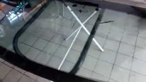 Установка лобового стекла Skoda Rumster