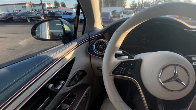 2022 Mercedes-Benz EQS 580 EV Edition One - Walkaround смотреть онлайн