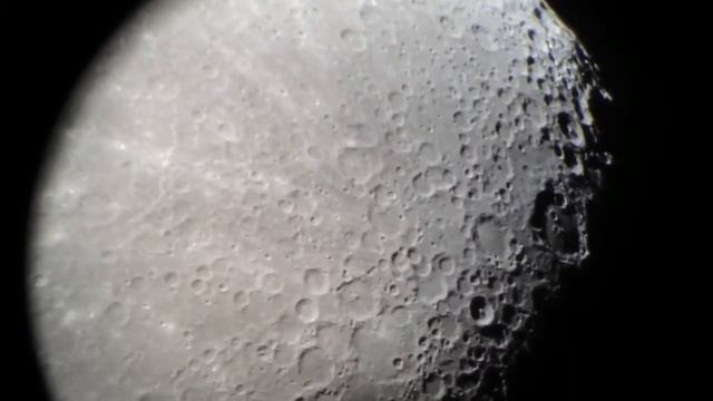 Der THW Moon with a iPhone смотреть онлайн
