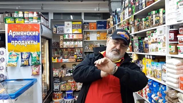 Анекдот - Ленинаканец приехал в Москву #Армянин #чясы #площадь #красний #смех #юмор #прикол смотреть онлайн