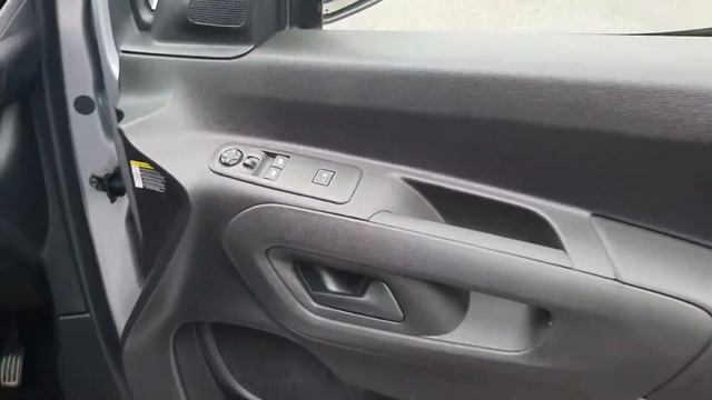 202LH49 - 2020 Peugeot Partner 1.6 BlueHDi 75bhp 5 Seats Active No Vat 18,9... смотреть онлайн