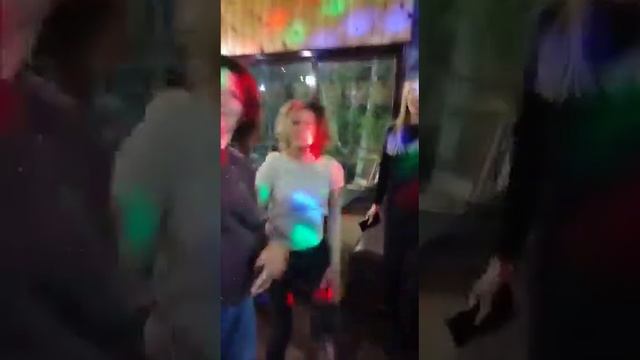 День рождения подруги)) ? смотреть онлайн