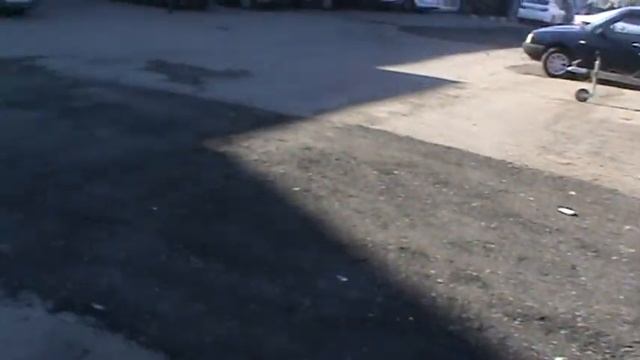 Ямочный ремонт площади перед рынком Новотроицка смотреть онлайн