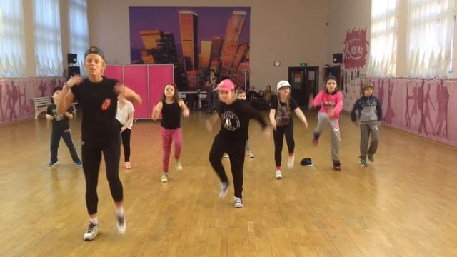 Hip-Hop kids(7-12 лет) - Резиденция танца Юность 17.02.2015 смотреть онлайн