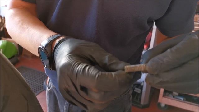NEW Honda V-twin Scrambler build Ep1 смотреть онлайн