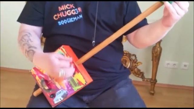 1-string cigar box guitar (diddley bow), Runaway Train смотреть онлайн