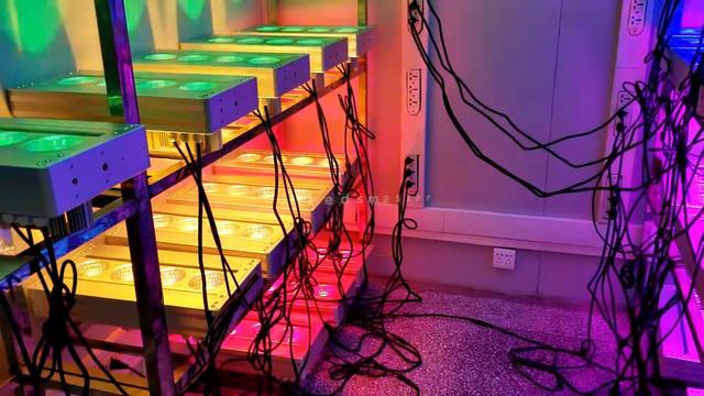 Brightest Color Changing Programmable RGB Building Lights for Tower, Temple & Bridge смотреть онлайн