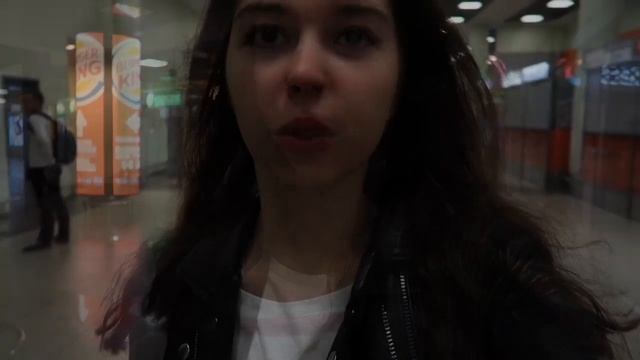 VLOG:ЛЕЧУ В ЧЕХИЮ ОДНА | АЭРОПОРТ| САМОЛЁТ смотреть онлайн