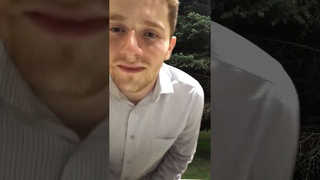 Неадекватный парень подкатывает к девушке💯 смотреть онлайн