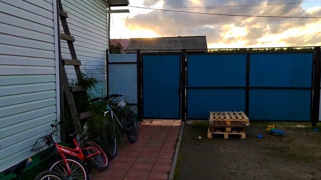 Поднялся Ветер/Закалённый Ребёнок/Ужин от Папы/Алекса Забыла сделать ДЗ/8.08.22 смотреть онлайн