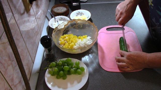 ИЗЫСКАННЫЙ салат на праздничный стол из очень необычных ингредиентов смотреть онлайн