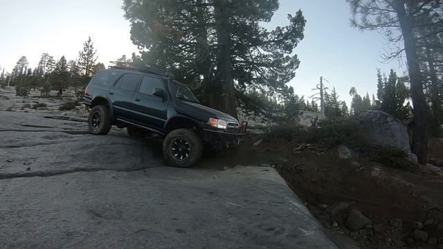 3rd gen 4Runner locker vs no locker rubicon trail смотреть онлайн