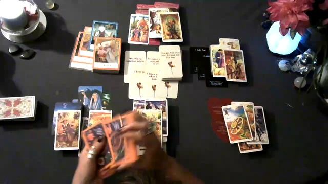 ✨Collective Love Triangle tarot reading Aug 2023 This is not the only person who wants you ❤ смотреть онлайн
