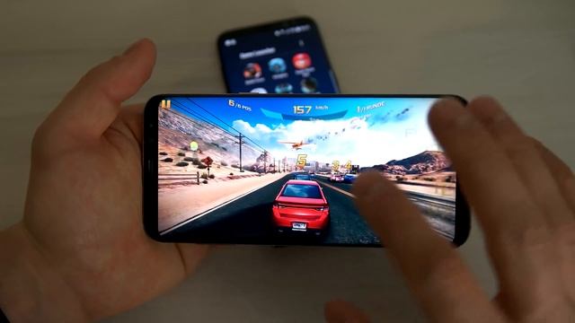 Samsung Galaxy S8 Gameplay and Game Launcher - running all games in 18,5:9 aspect ration ENG 4k смотреть онлайн