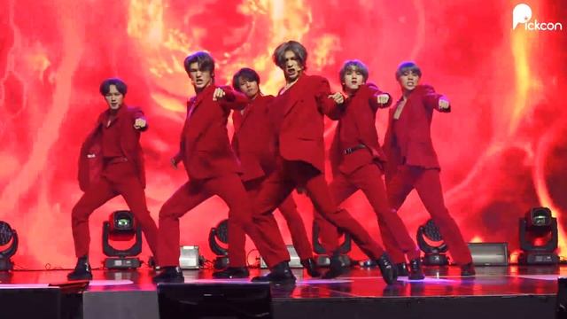 [DEBUT STAGE] 저스트비(JUST B) - Get Away(겟어웨이) (B-side Track) @ 1st SHOWCASE 'JUST BURN' смотреть онлайн