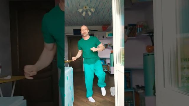 ДВИЖЕНИЕ ЭТО СПОСОБ СУЩЕСТВОВАНИЯ МАТЕРИИ. Ф ЭНГЕЛЬС #танцы #dance #обучение #like #tiktok #тренды смотреть онлайн