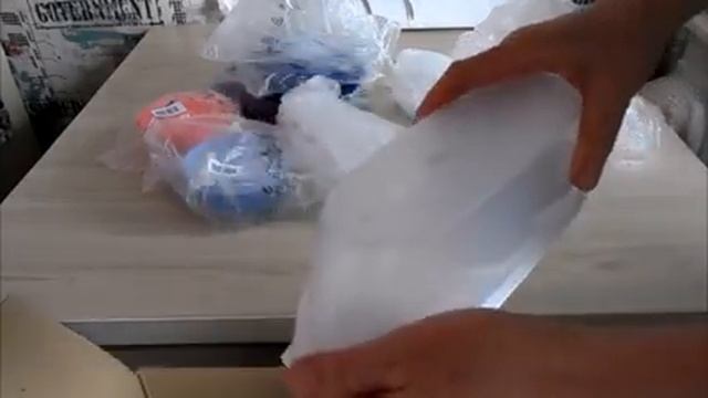 Распаковка изделий Tupperware из майского буклета специальных предложений.