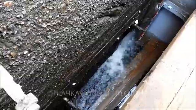 Ремонт плотины в зоне переменного уровня воды смотреть онлайн