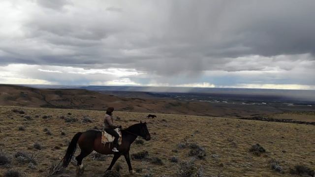 [S2 - Eps. 30] Horse Riding In Wild Patagonia, Argentina.