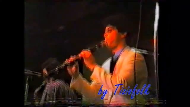 LUCIANA mazurka di Casadei eseguita nel 1984 dall'orchestra di GIULIANO MINOTTI смотреть онлайн