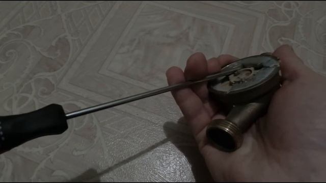 Счетчик воды как разобрать?Разбор. Латунь наглядно. смотреть онлайн
