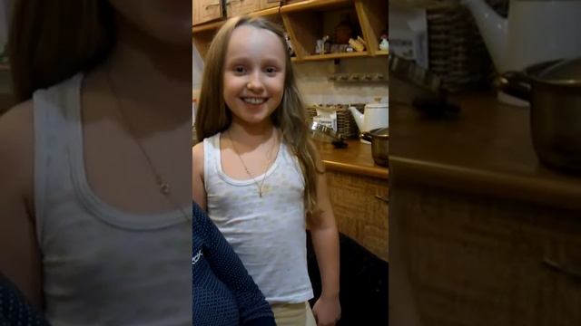 cобака моет посуду смотреть онлайн