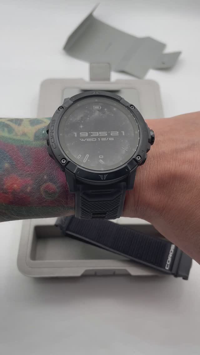 Coros Vertix 2S | распаковка смотреть онлайн