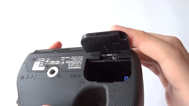 Sony SLT-A58 - QUICK LOOK Body смотреть онлайн