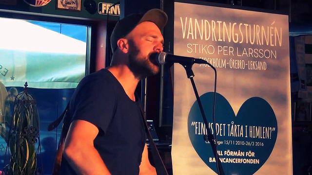 Snoddas "Flottarkärlek" tolkad av STIKO PER LARSSON (Live @ Vandringsturnen, Avesta 5 Juni 2017) смотреть онлайн