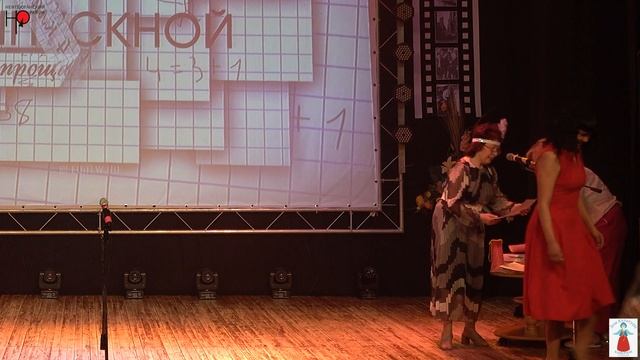 В нашем классе праздник выпускной