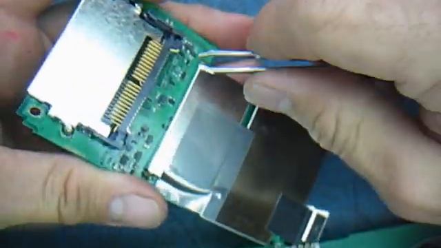 Canon XTi CF Pin Repair #3 made easy by staplesgmcamera.com смотреть онлайн