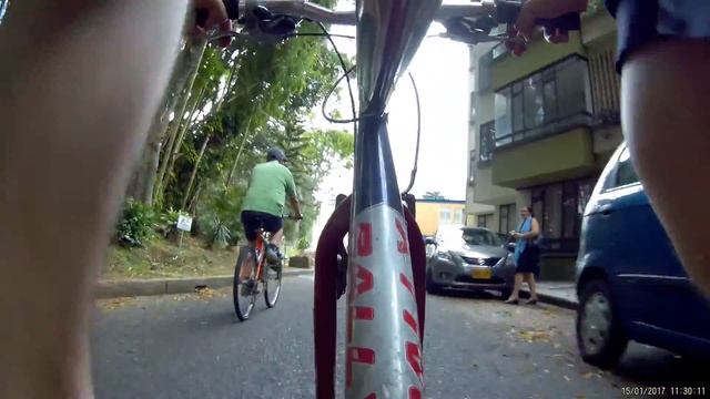 Bike Test at City Gitup Git2 смотреть онлайн