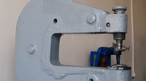 19. Прессовая и ударная клепка авиационных ударных заклепок. Клепаем стационарным пневмопрессом.