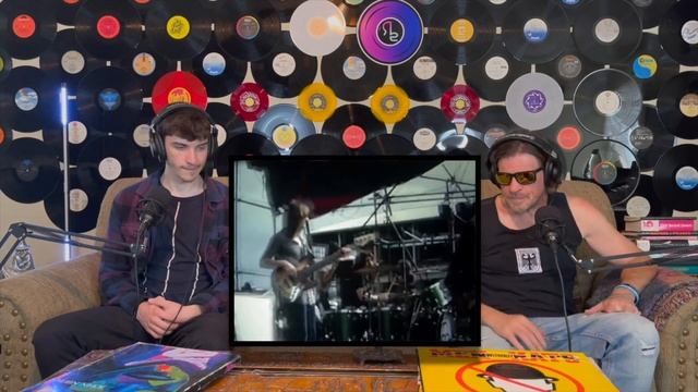 We React To LED ZEPPELIN - Immigrant Song (LIVE) 1972 смотреть онлайн