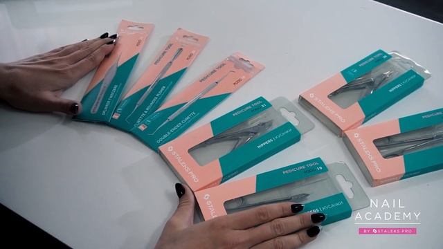 Парамедицинский маникюр | Нужны ли мастеру маникюра знания о парамедицине? Урок№1 от Олеси Голдаево смотреть онлайн