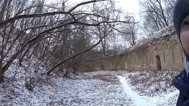 Неизвестная для туристов часть Брестской крепости. Казематы. смотреть онлайн