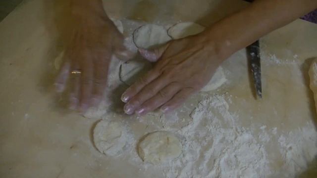 НЕЖНЫЕ СЫРНИКИ КАК ПУХ # (ПОШАГОВО ) # смотреть онлайн