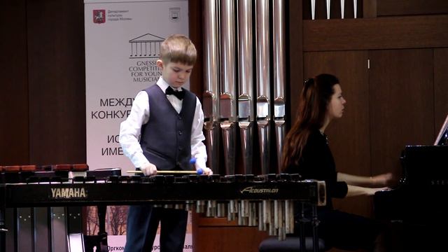 Глеб Ожигин (ударные инструменты) смотреть онлайн