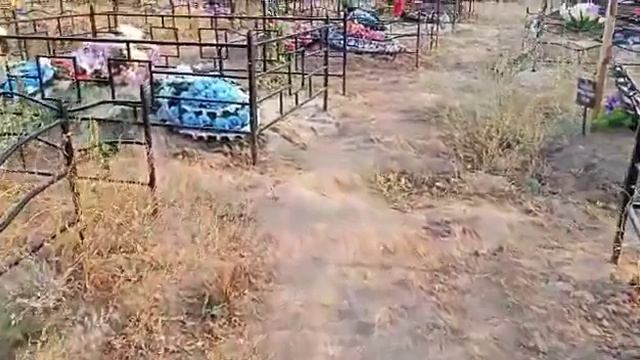 Кладбище в Волжском смотреть онлайн