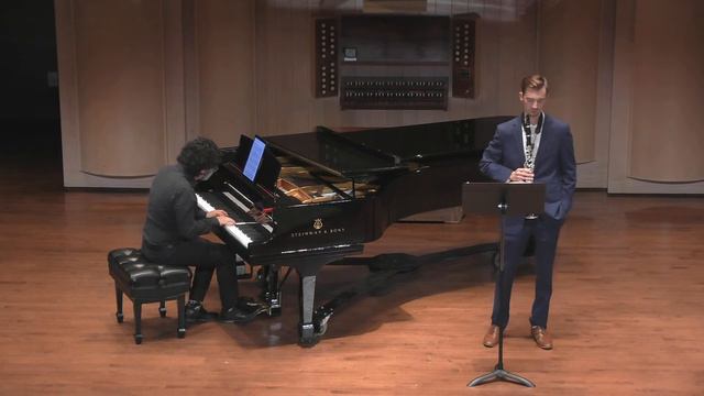 Concerto for Clarinet no. 2 in E-flat Major // C.M. von Weber смотреть онлайн