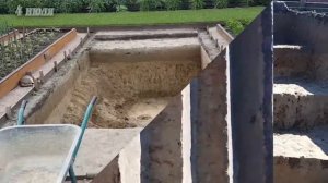 10. Бассейн в одиночку своими руками. 1 часть. Копаю котлован.