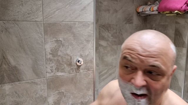 Т-образная бритва бабочка by TM в дорожном футляре смотреть онлайн
