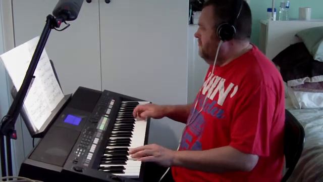 Walking Away   PSR S650