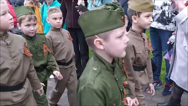 Шествие детей в День Победы в Невинномысске. 09.05.2021г.