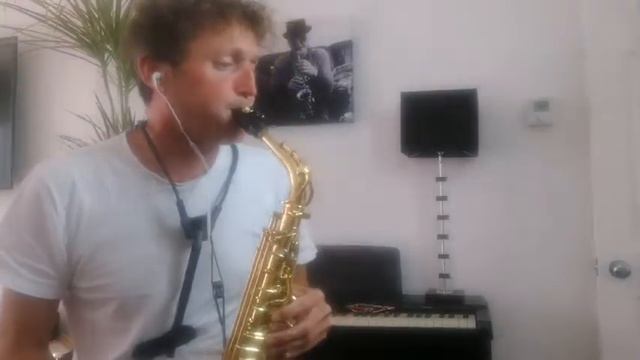 Hit road jack.. sax solo смотреть онлайн