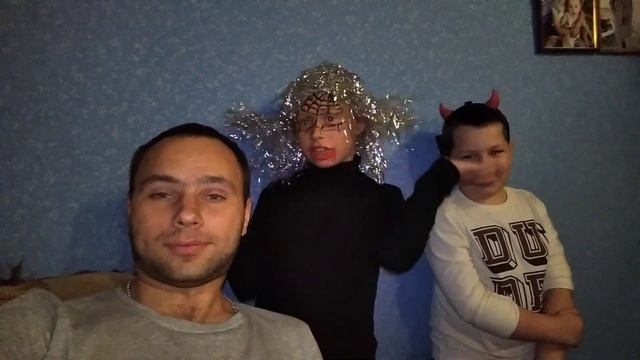 Поздравляем всех с хэллоуином ??? смотреть онлайн