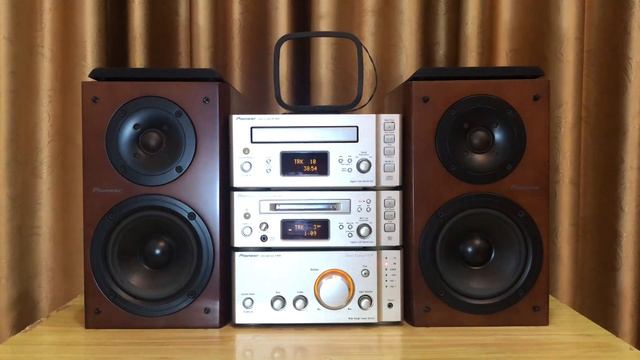 ឈុតស្តាប់ចំរៀងPioneer A- N701 purimeinanpu Fill Series/Speaker S-Z7 high-end mid-range.ឮពិរោះណាស់?✅ смотреть онлайн